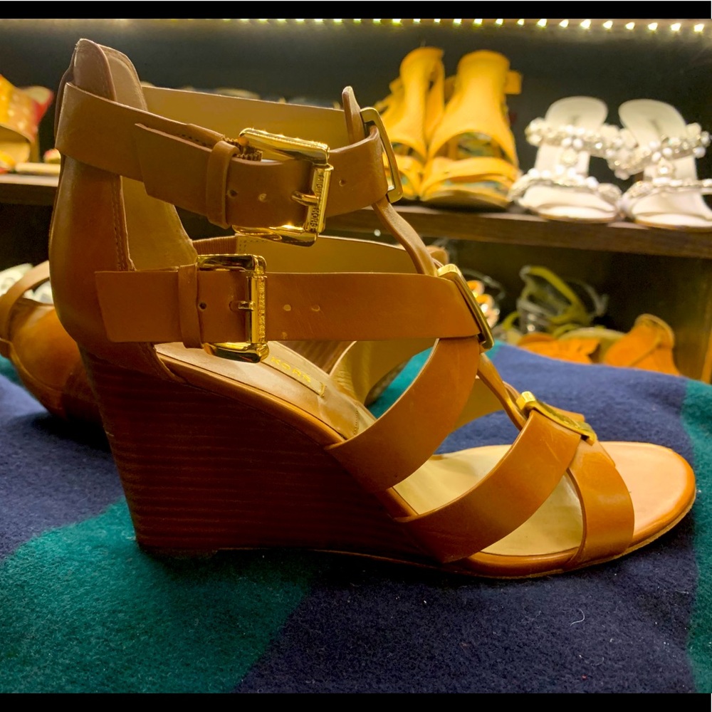 Michael Kors Camel Leather Sandal with gold buckle
